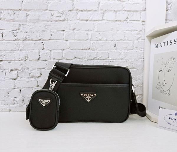 프** 고급 리나일론 크로스백 블랙 2VH048 2DMH F00021