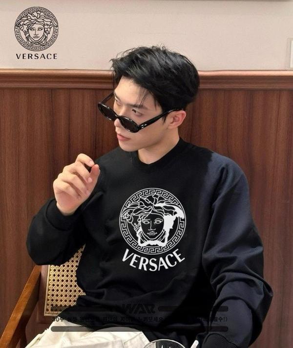 베*** 메두사 원형 디자인 밍크양기모 티셔츠