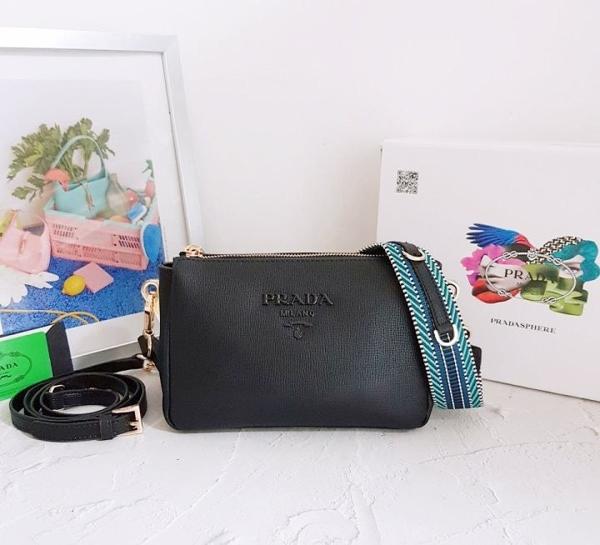 프** 고급 칼라장식트윈 크로스