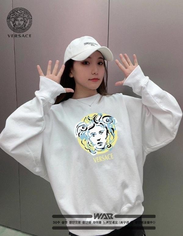 베*** 페인트 메두사 로고 디자인 밍크양기모 티셔츠