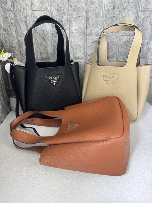 프** 가죽 로고 토트백