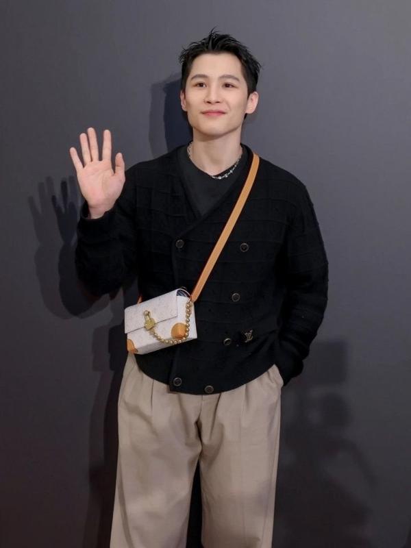 루* 더블버튼 가디건