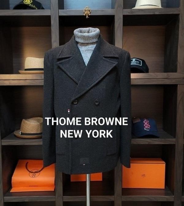 톰* 브라운 라벨 모직 더블 삼선 하프 코트