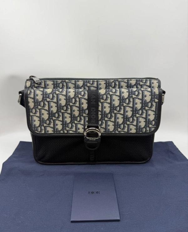 디* 8 오블리크자카드 메신저백 크로스백