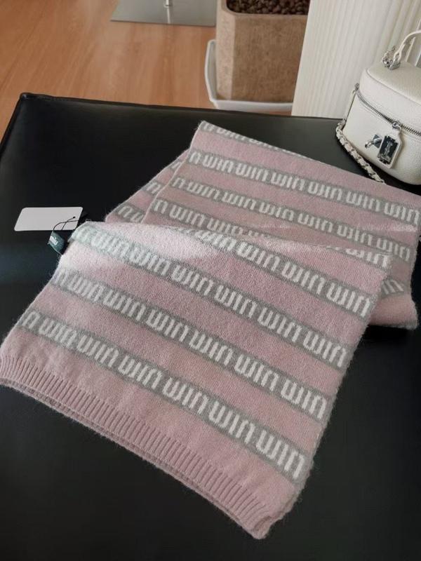 미*** 이니셜 니트목도리