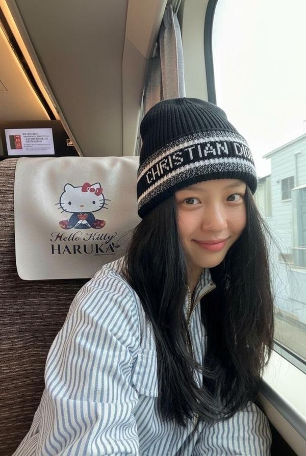 디* 로고 자가드 울캐시 비니수입풀