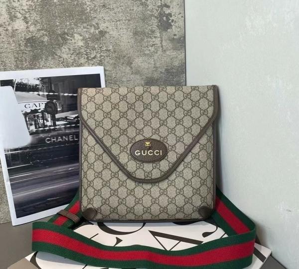 구* 네오 빈티지 GG 미디엄 메신저백