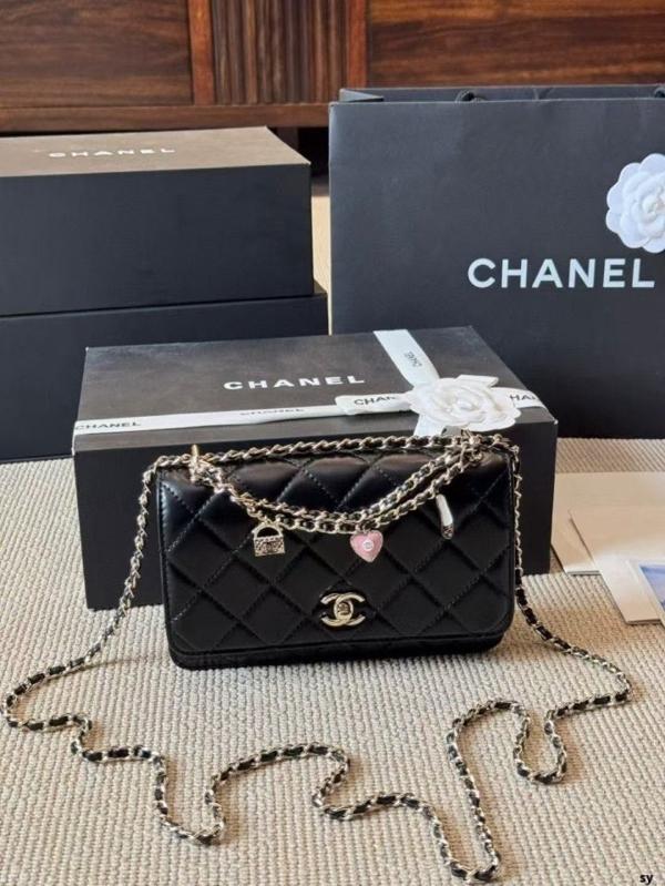 샤* 고급 참장식 플랩백