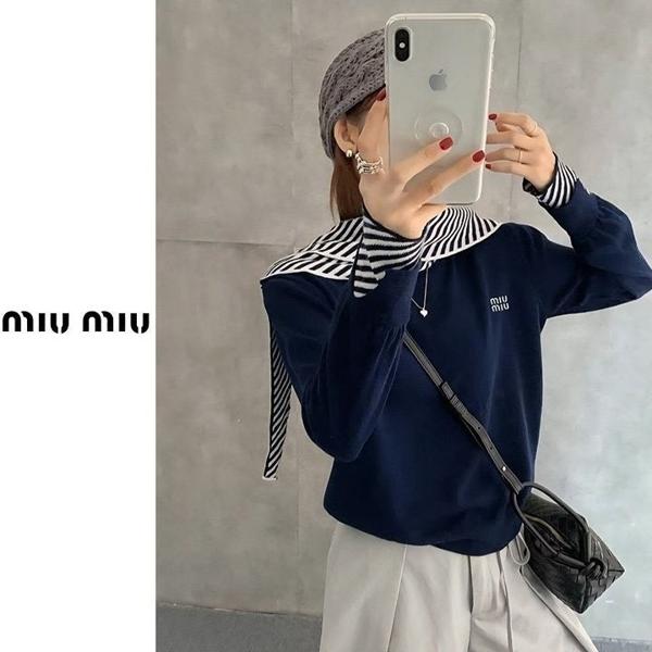 미*** 스트라이프 후드숄 니트