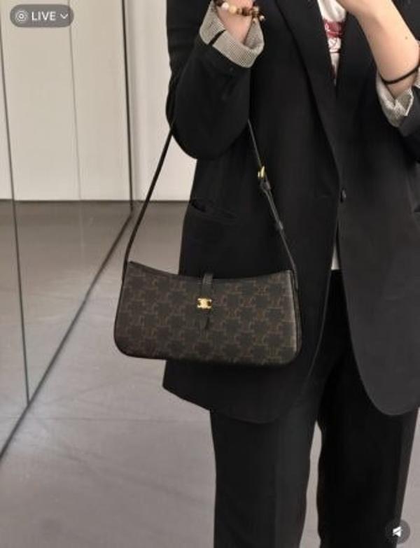 셀** 고급 트리옹프 티나 숄더백