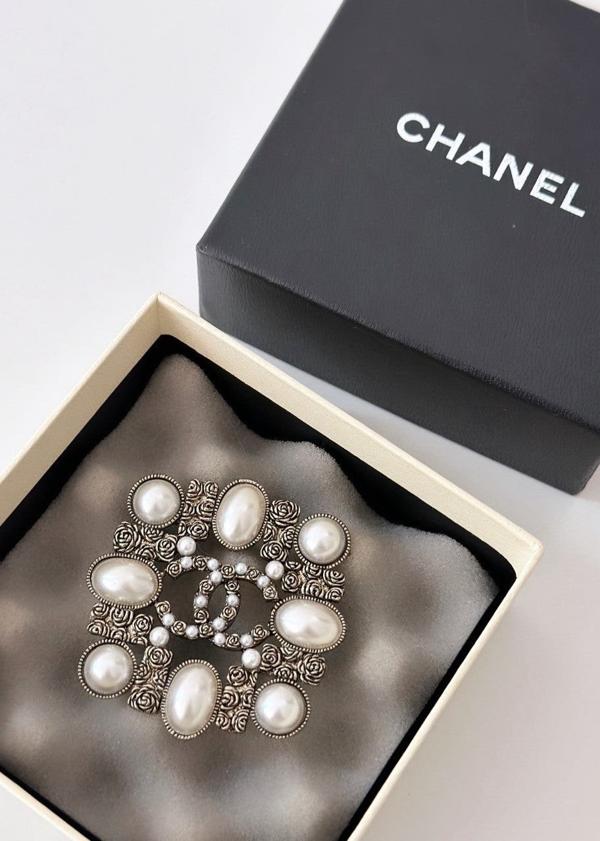 샤* 엔틱 진주 브로치
