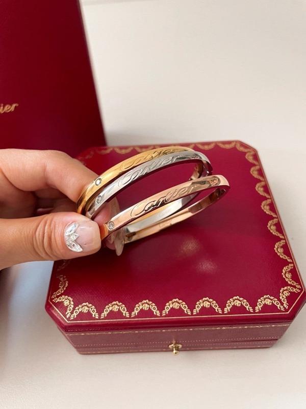 까*** 이니셜 팔찌