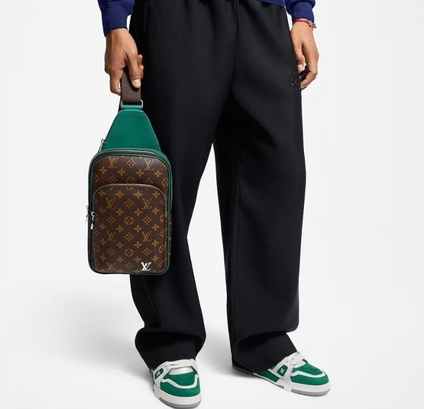 루* 에비뉴 슬링 백 G73