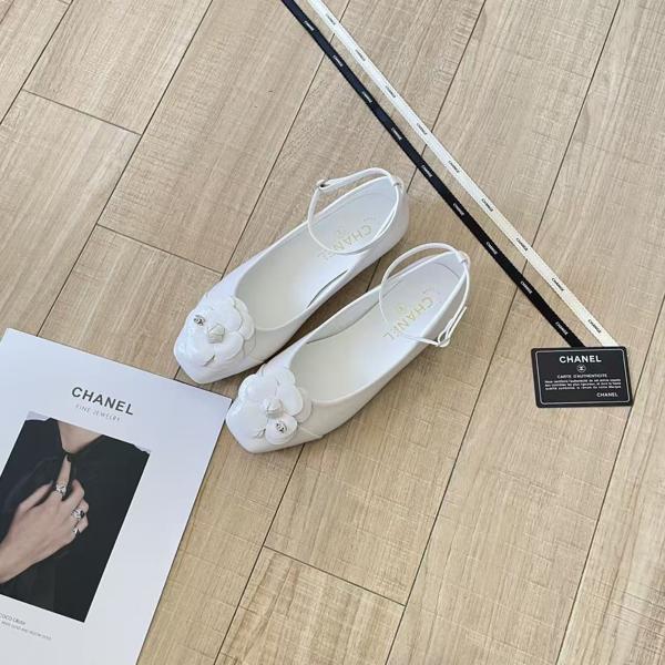 샤* cc 플라워 메리제인 플랫슈즈 화이트