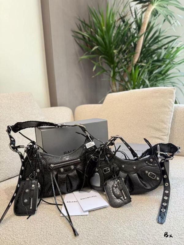 발**** 르카골 토트백