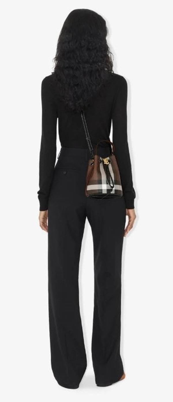 버** 체크버킷 (다크브라운)