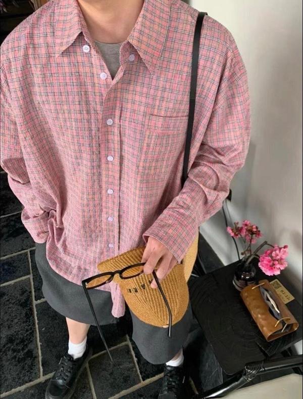 아**** 버로우드 핑크 셔츠  수입