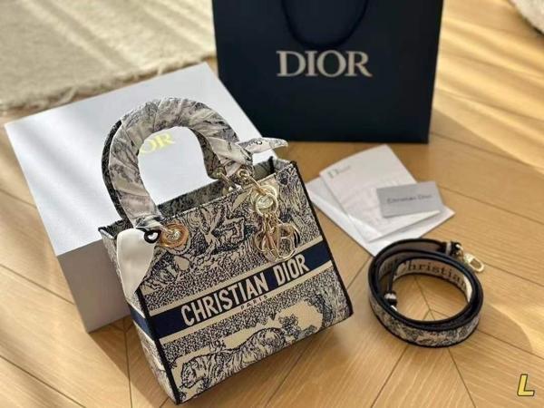 디* 오블리크 호랑이 백