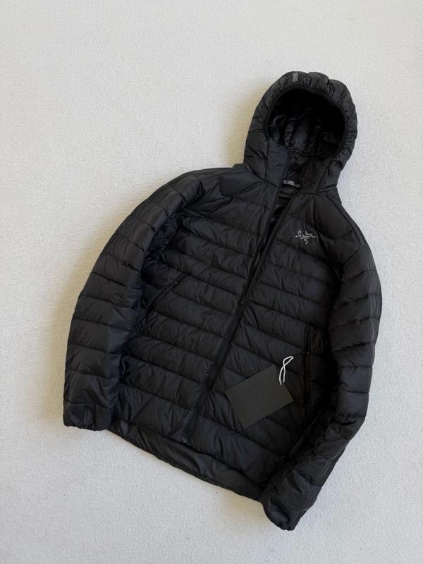 아**** CERIUM (세륨) 경량 후디 패딩  수입