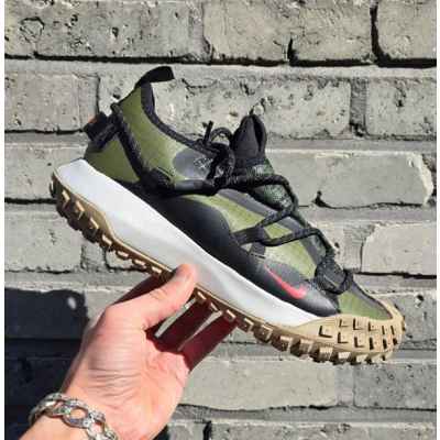 나** ACG 마운틴플라이 로우