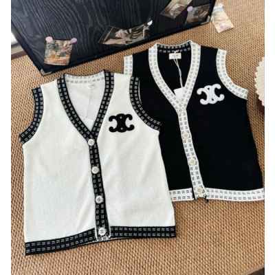 셀** 25 트리옹프 브이넥 니트 베스트  수입