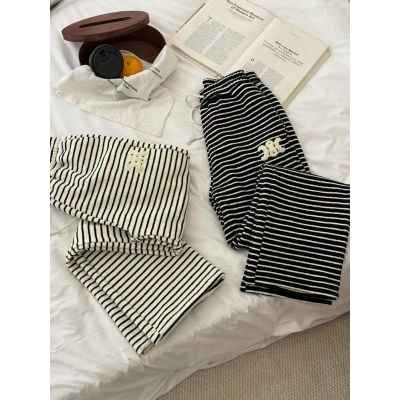 셀** 블랙앤화이트 스트라이프 뽀글이 와이드 팬츠