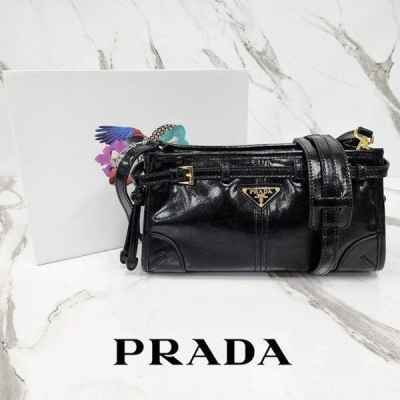 프** 스몰 가죽 숄더백 141