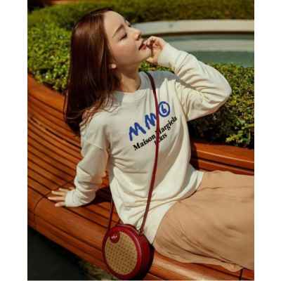 메* 마르지엘라 블루mm6 맨투맨